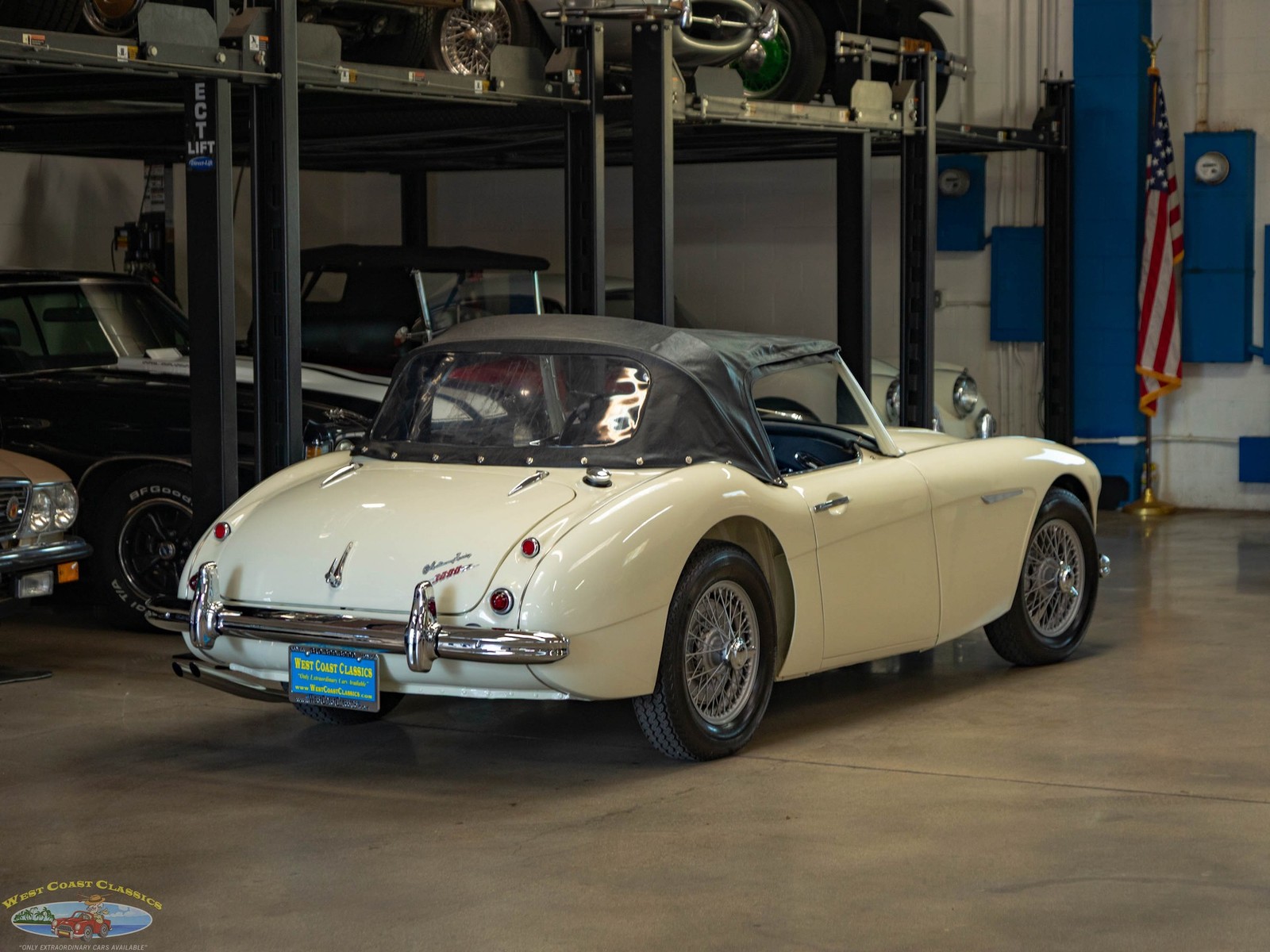 Austin-Healey-BT7-Roadster-1960-2-Door-Convertible-24