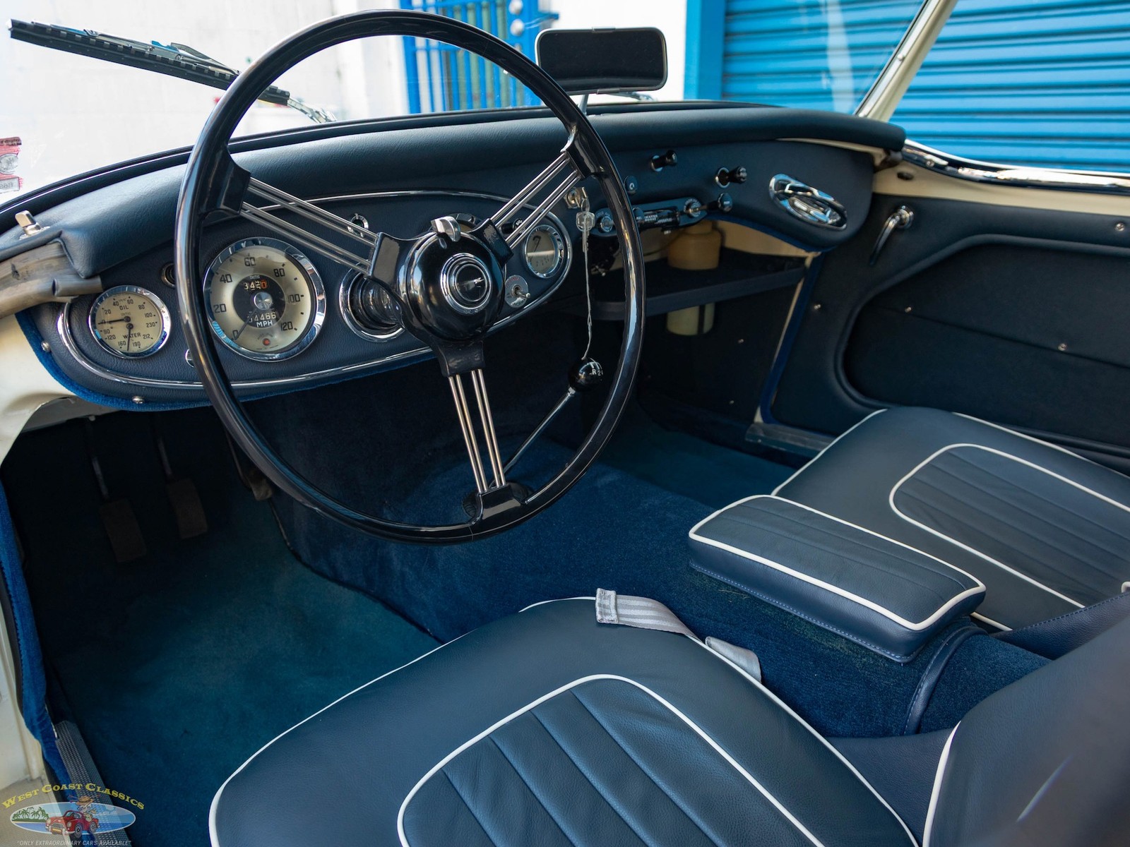 Austin-Healey-BT7-Roadster-1960-2-Door-Convertible-32