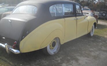 Austin-Mini-1963-Limousine-3