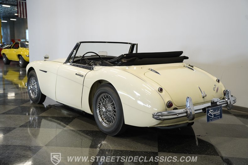 Austin-healey-3000-1963-Old-English-White-Black-14