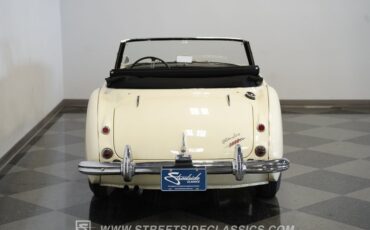 Austin-healey-3000-1963-Old-English-White-Black-16