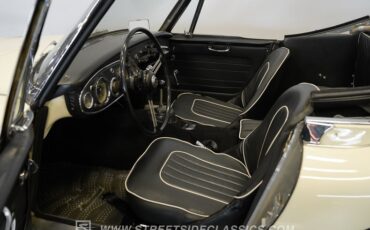 Austin-healey-3000-1963-Old-English-White-Black-18