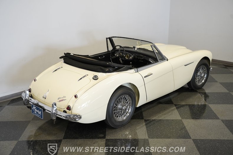 Austin-healey-3000-1963-Old-English-White-Black-25