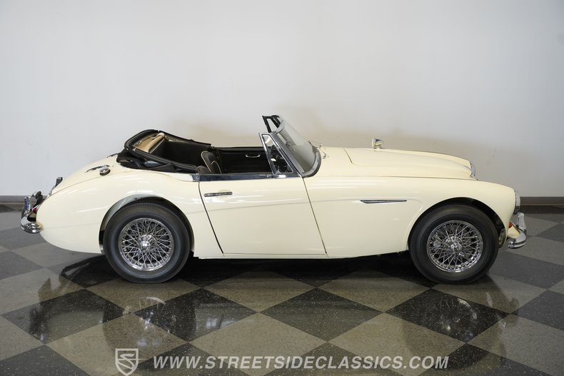 Austin-healey-3000-1963-Old-English-White-Black-26