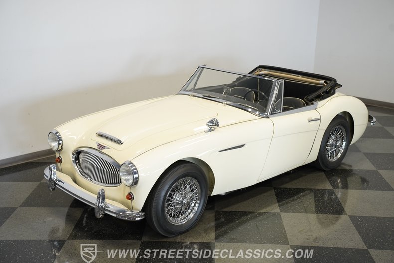 Austin-healey-3000-1963-Old-English-White-Black-3