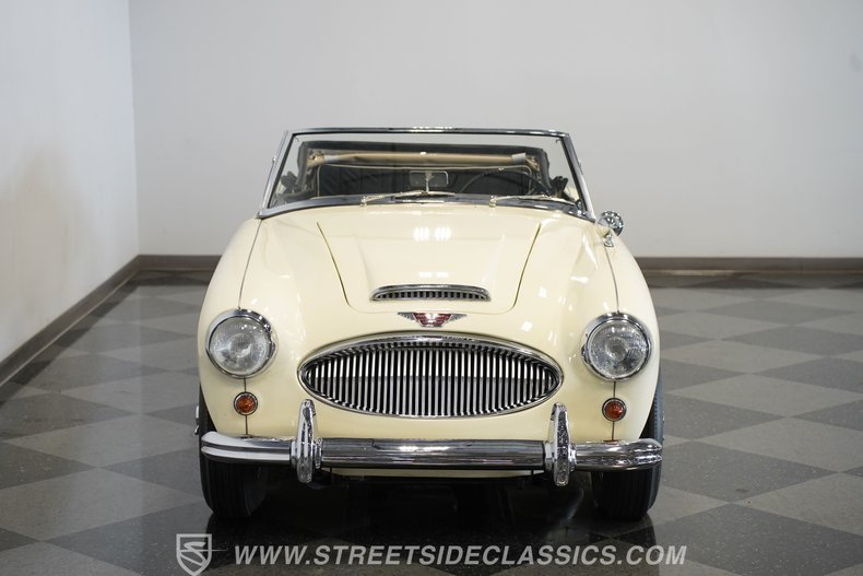 Austin-healey-3000-1963-Old-English-White-Black-32