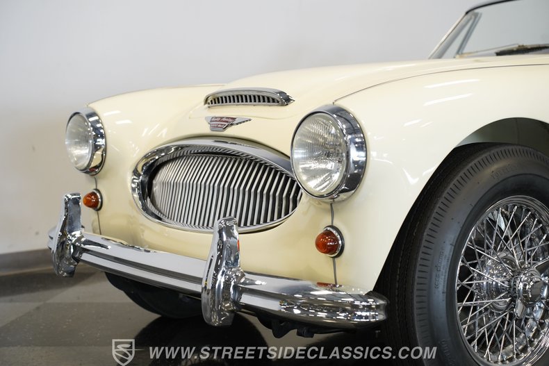 Austin-healey-3000-1963-Old-English-White-Black-33