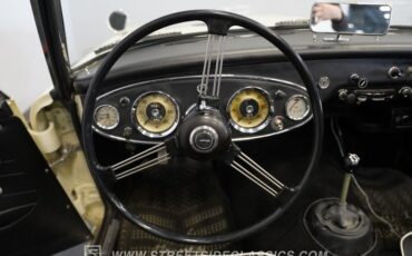 Austin-healey-3000-1963-Old-English-White-Black-45