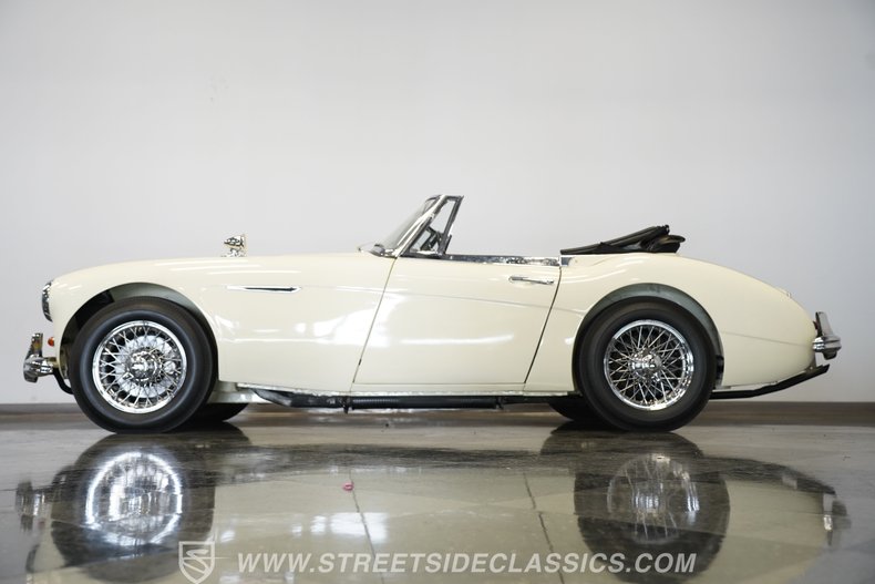 Austin-healey-3000-1963-Old-English-White-Black-6
