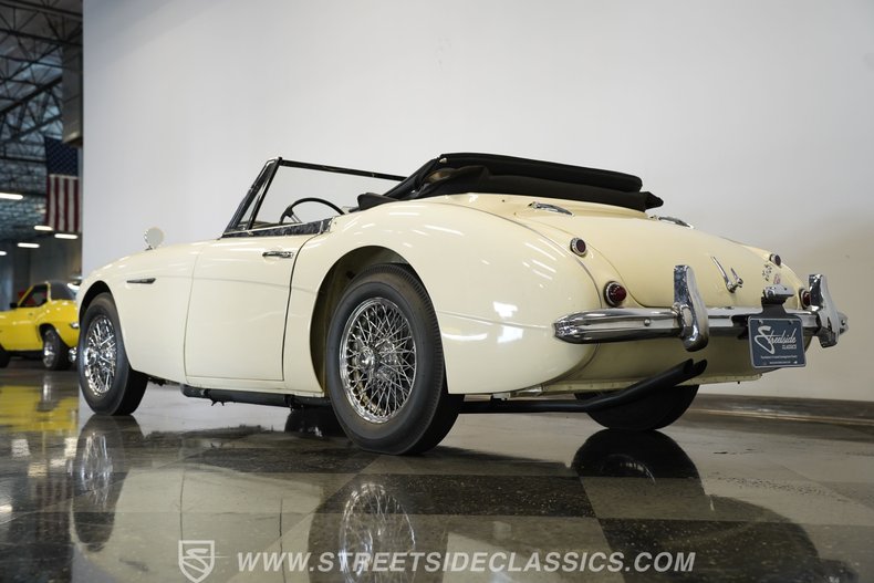 Austin-healey-3000-1963-Old-English-White-Black-7
