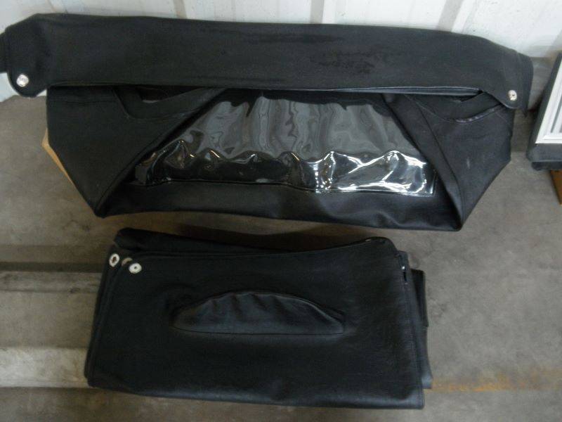 Austin-healey-sprite-1960-yellow-11