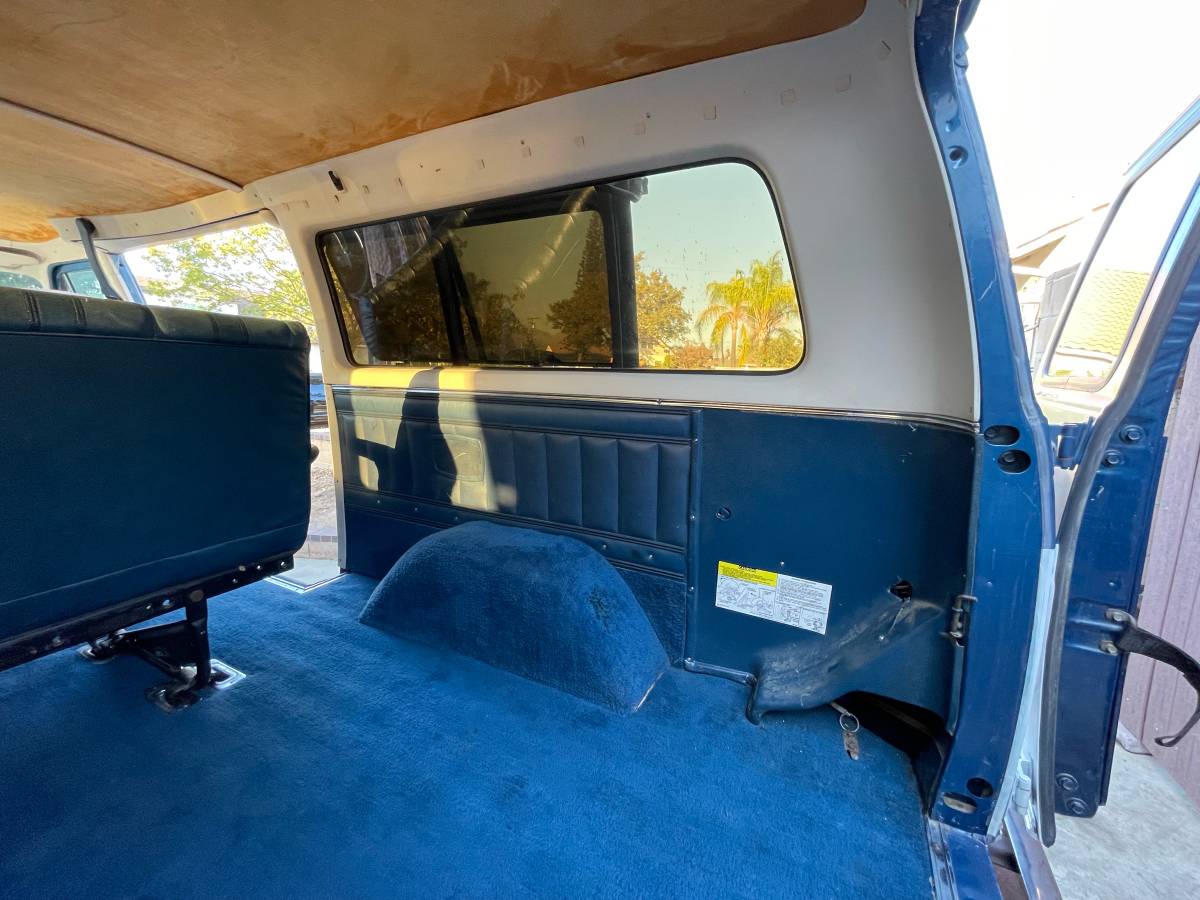 Beauville-1980-custom-5