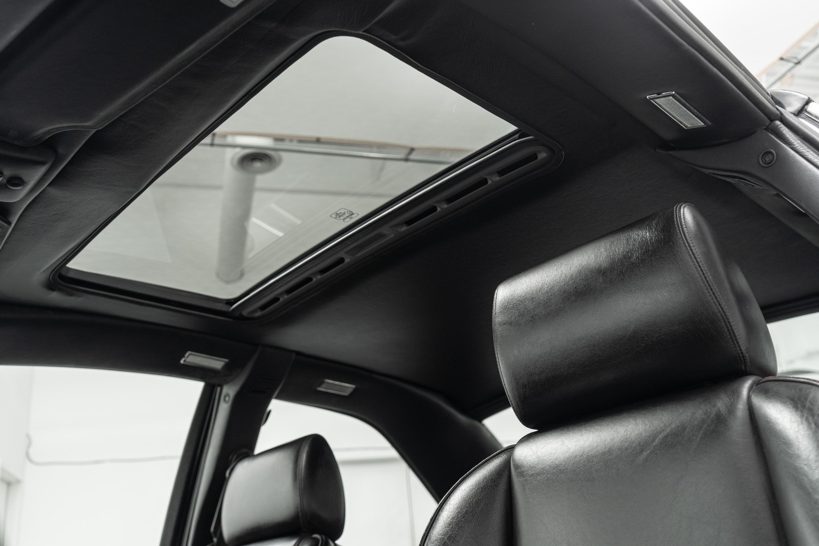 Bentley-Continental-1995-2D-Coupe-17