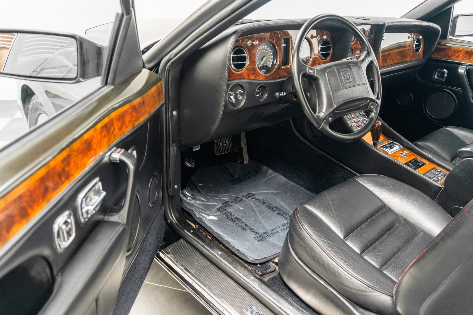 Bentley-Continental-1995-2D-Coupe-22