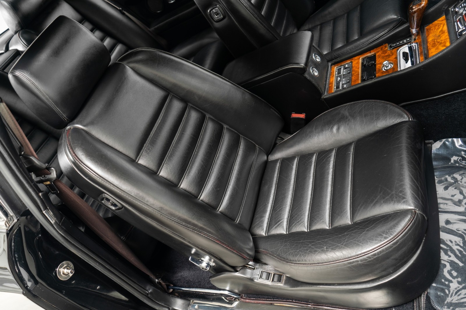 Bentley-Continental-1995-2D-Coupe-24