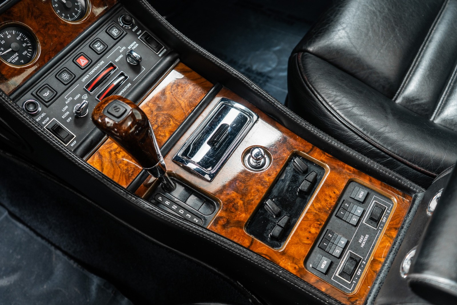 Bentley-Continental-1995-2D-Coupe-25