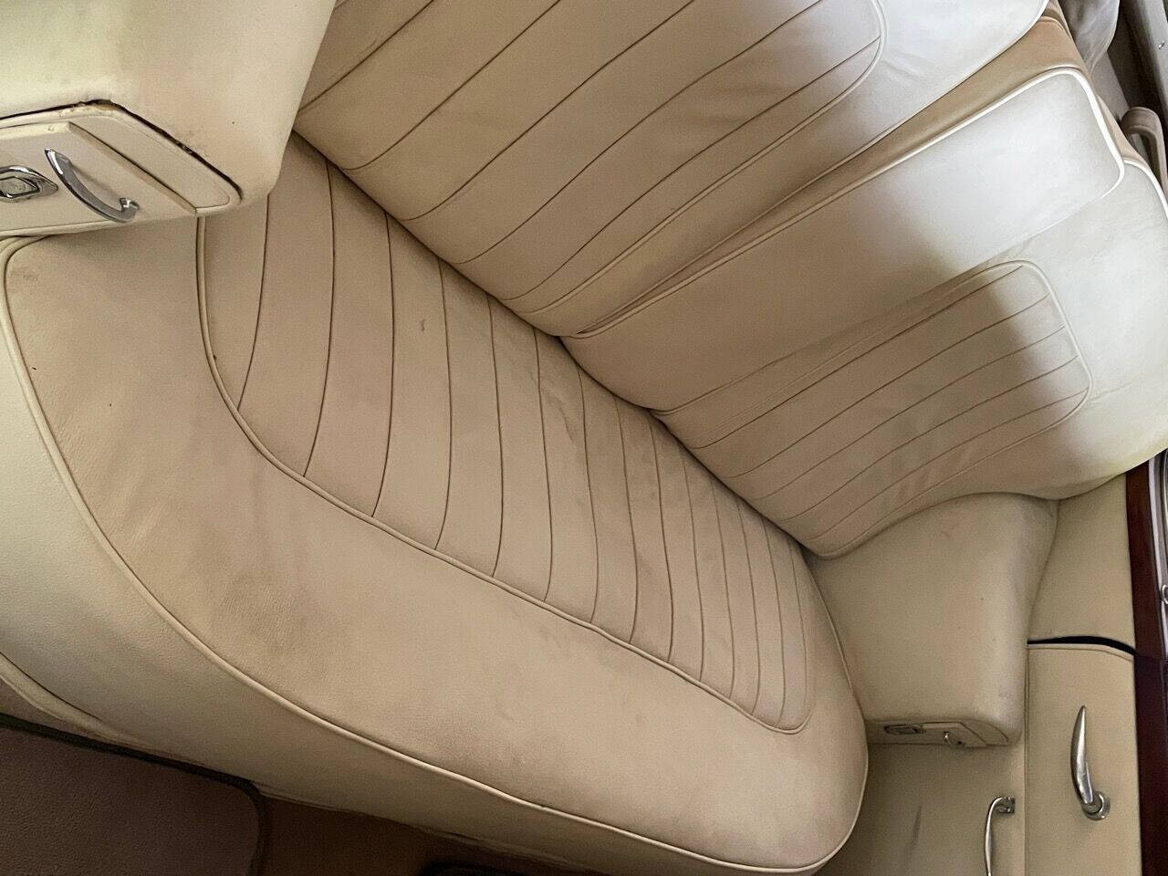 Bentley-EMPRESS-BY-HOOPER-1956-Sedan-7