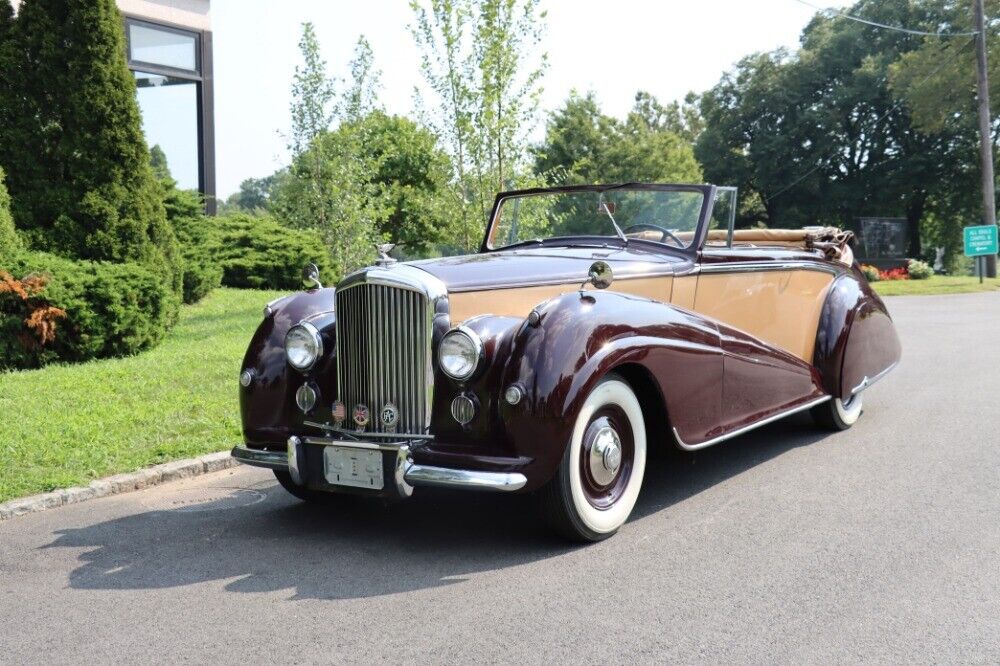 Bentley-MK-VI-1952-1