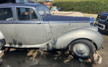 Bentley-MK-VI-1952-Sedan-1