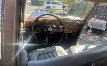 Bentley-MK-VI-1952-Sedan-14