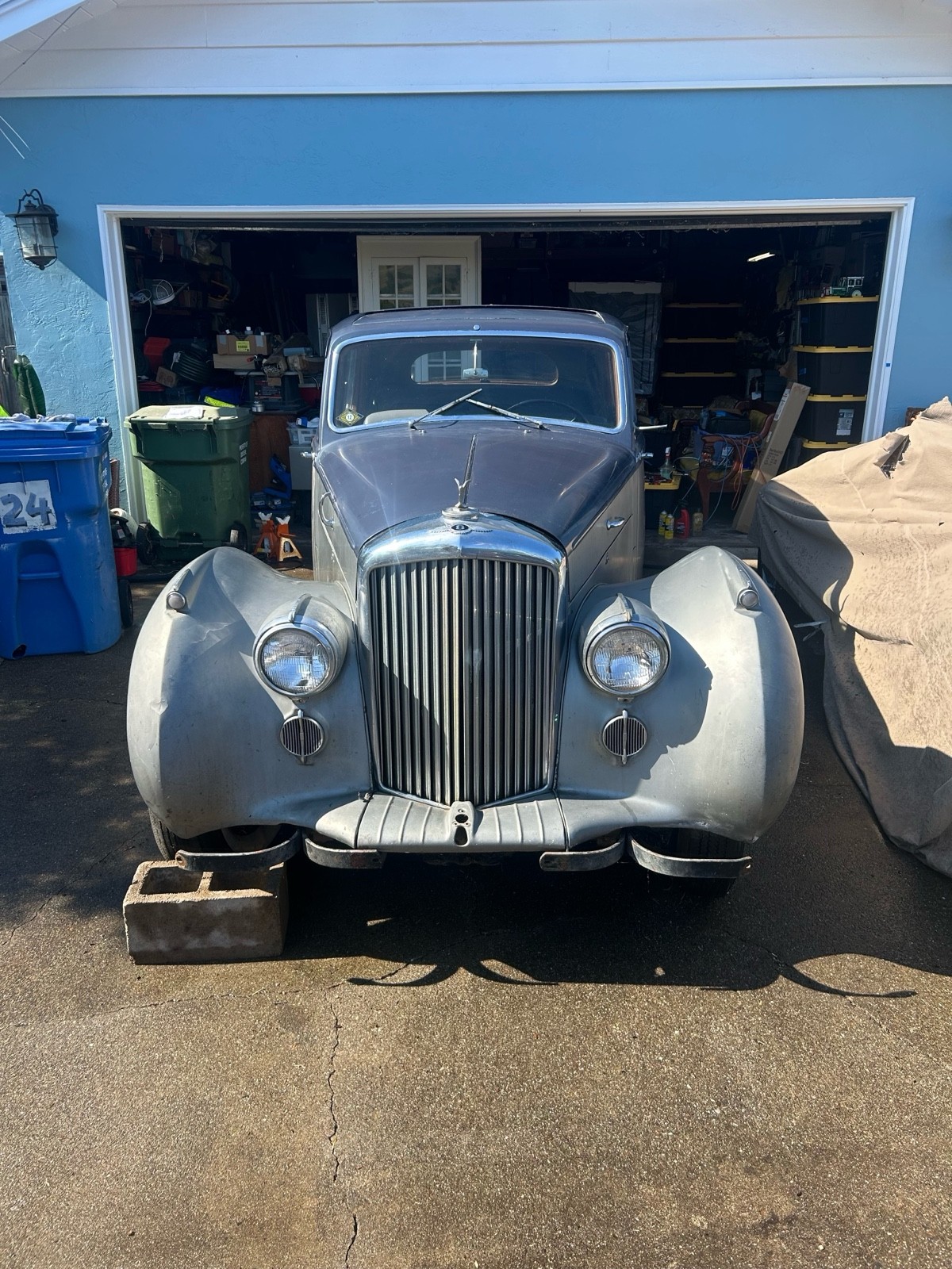 Bentley-MK-VI-1952-Sedan-19