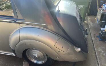 Bentley-MK-VI-1952-Sedan-3