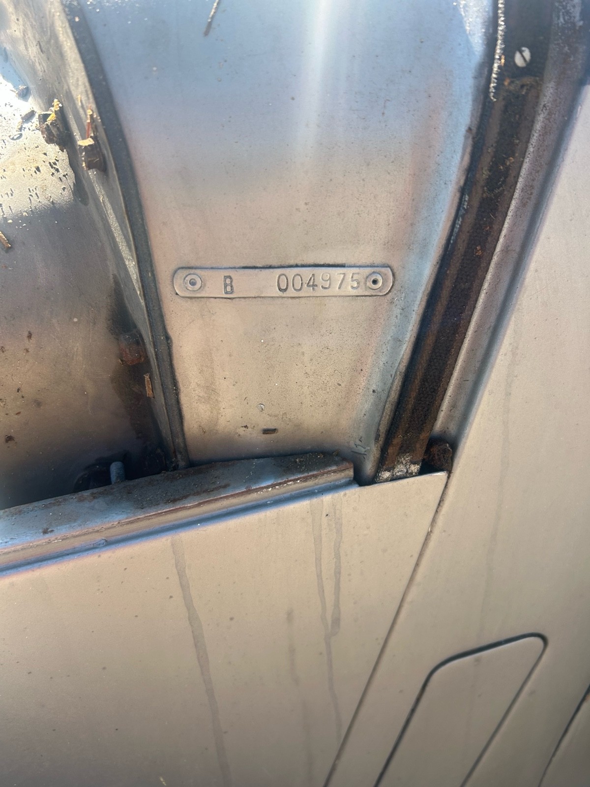 Bentley-MK-VI-1952-Sedan-9