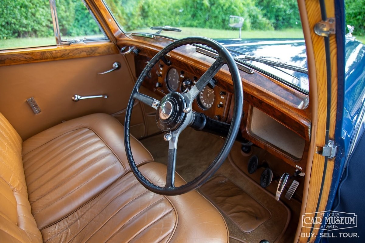 Bentley-Mark-VI-1949-32