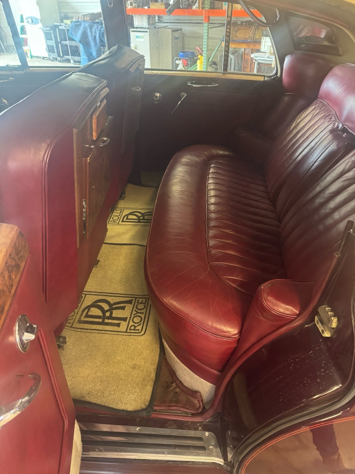 Bentley-S2-1962-Sedan-13