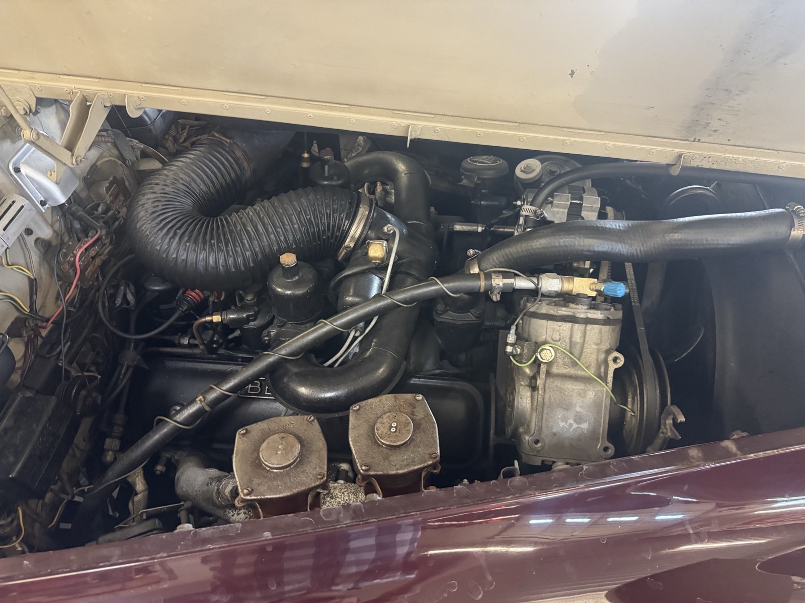 Bentley-S2-1962-Sedan-18