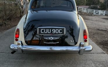 Bentley-S3-1965-Sedan-15