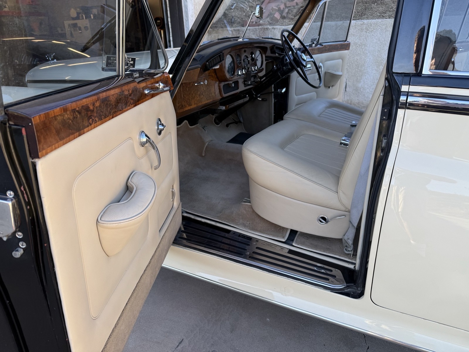 Bentley-S3-1965-Sedan-19