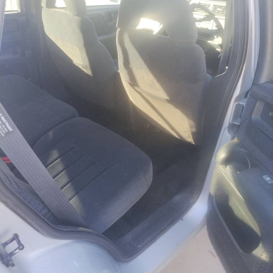 Blazer-four-door-suv-1996-grey-1