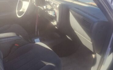 Blazer-four-door-suv-1996-grey