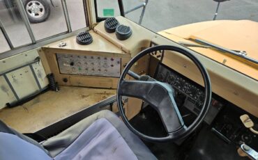 Bluebird-bus-diesel-1993-15