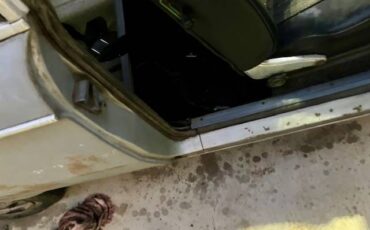 Bmw-1600-1969-silver-10