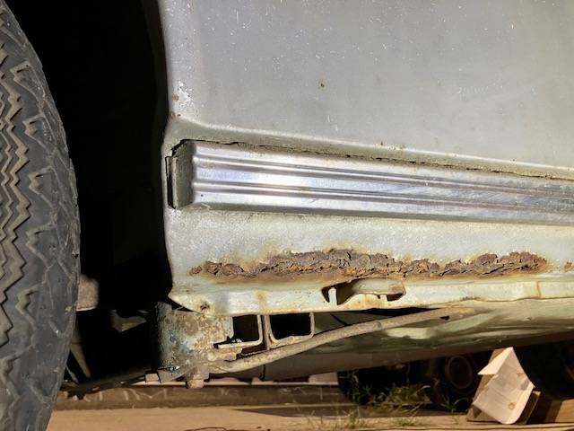 Bmw-1600-1969-silver-14