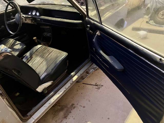 Bmw-1600-1969-silver-21