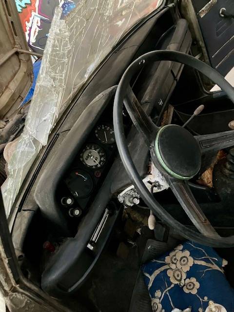 Bmw-1600-1969-silver-23