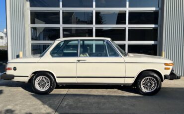 Bmw-2002-1974-white-1