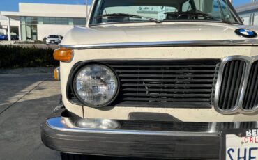 Bmw-2002-1974-white-3