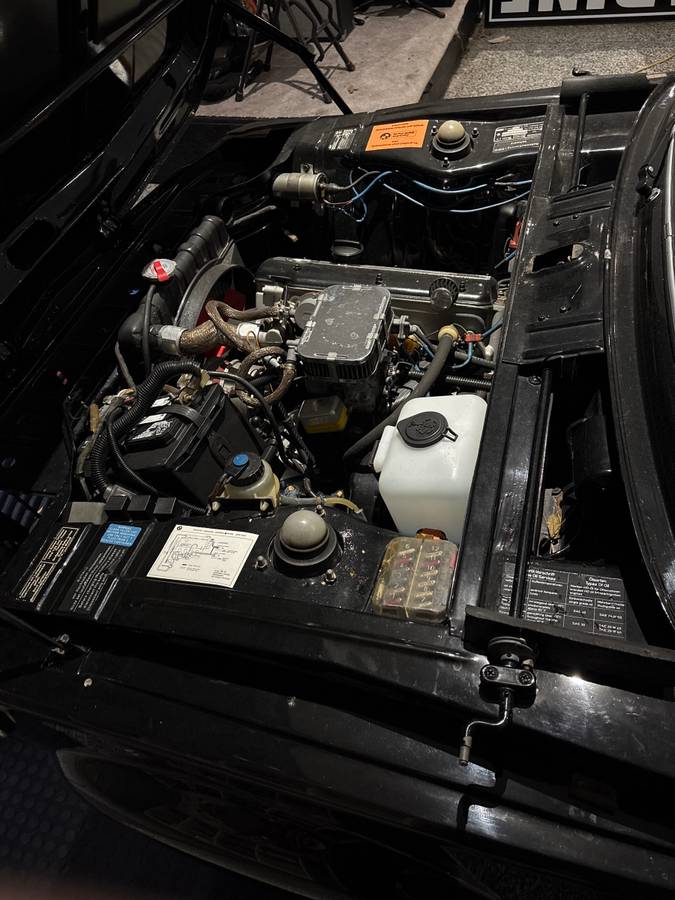 Bmw-2002-1976-black-10