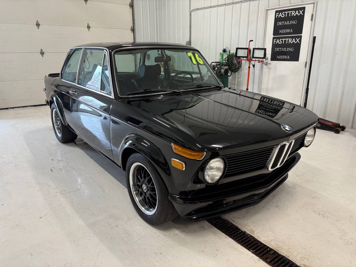 Bmw-2002-1976-black-3