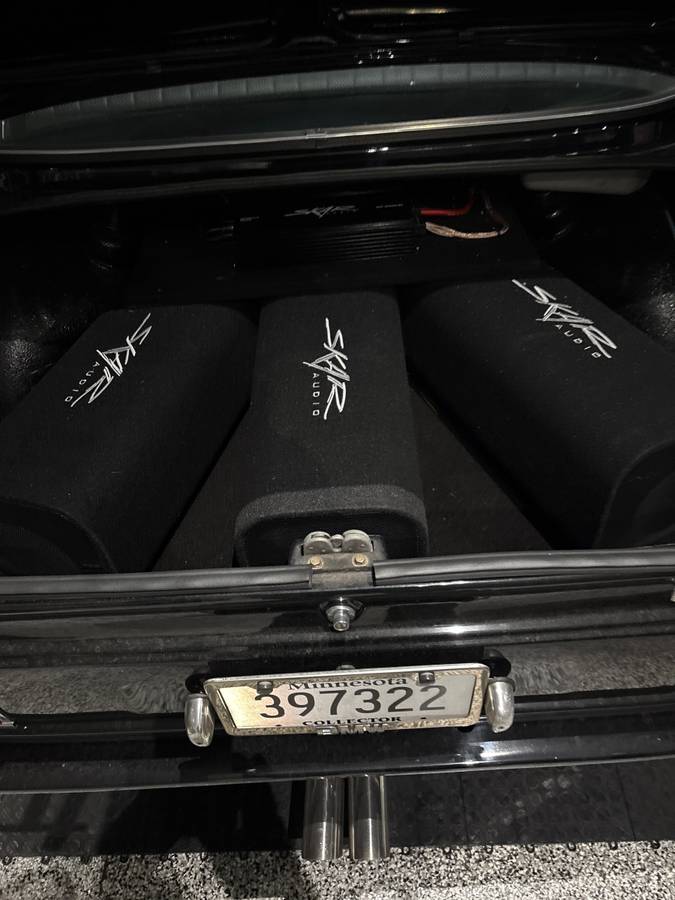 Bmw-2002-1976-black-8