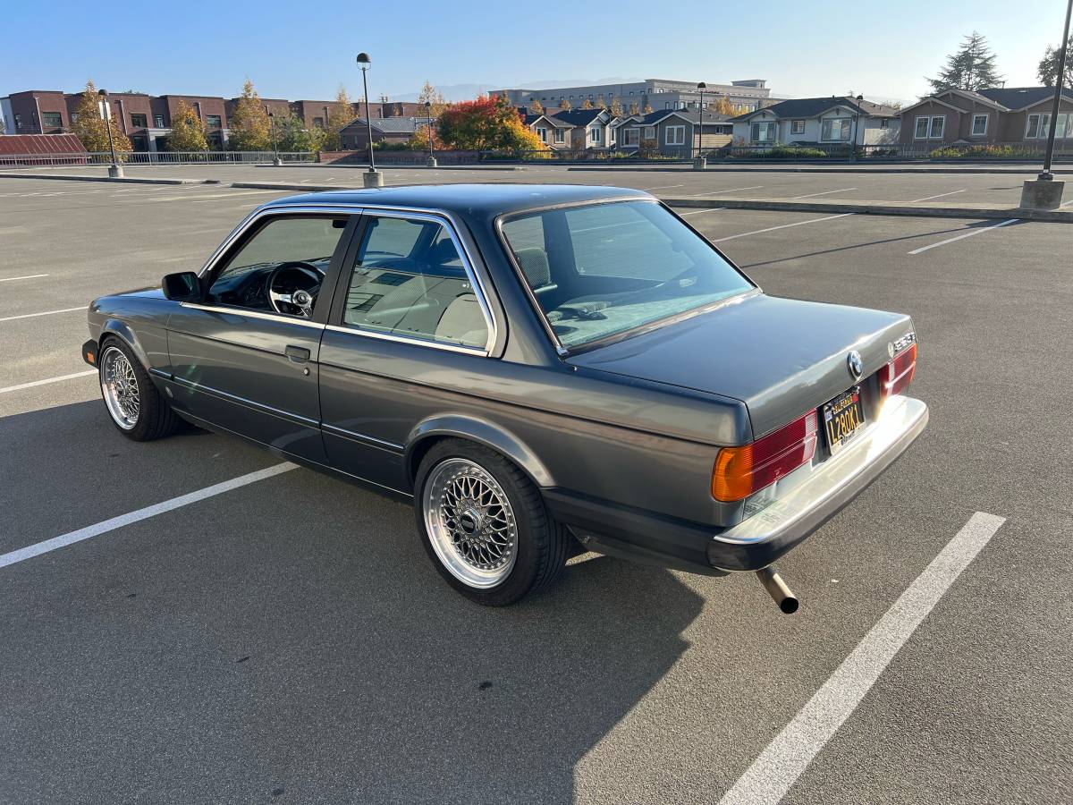 Bmw-3-series-1985-grey-14