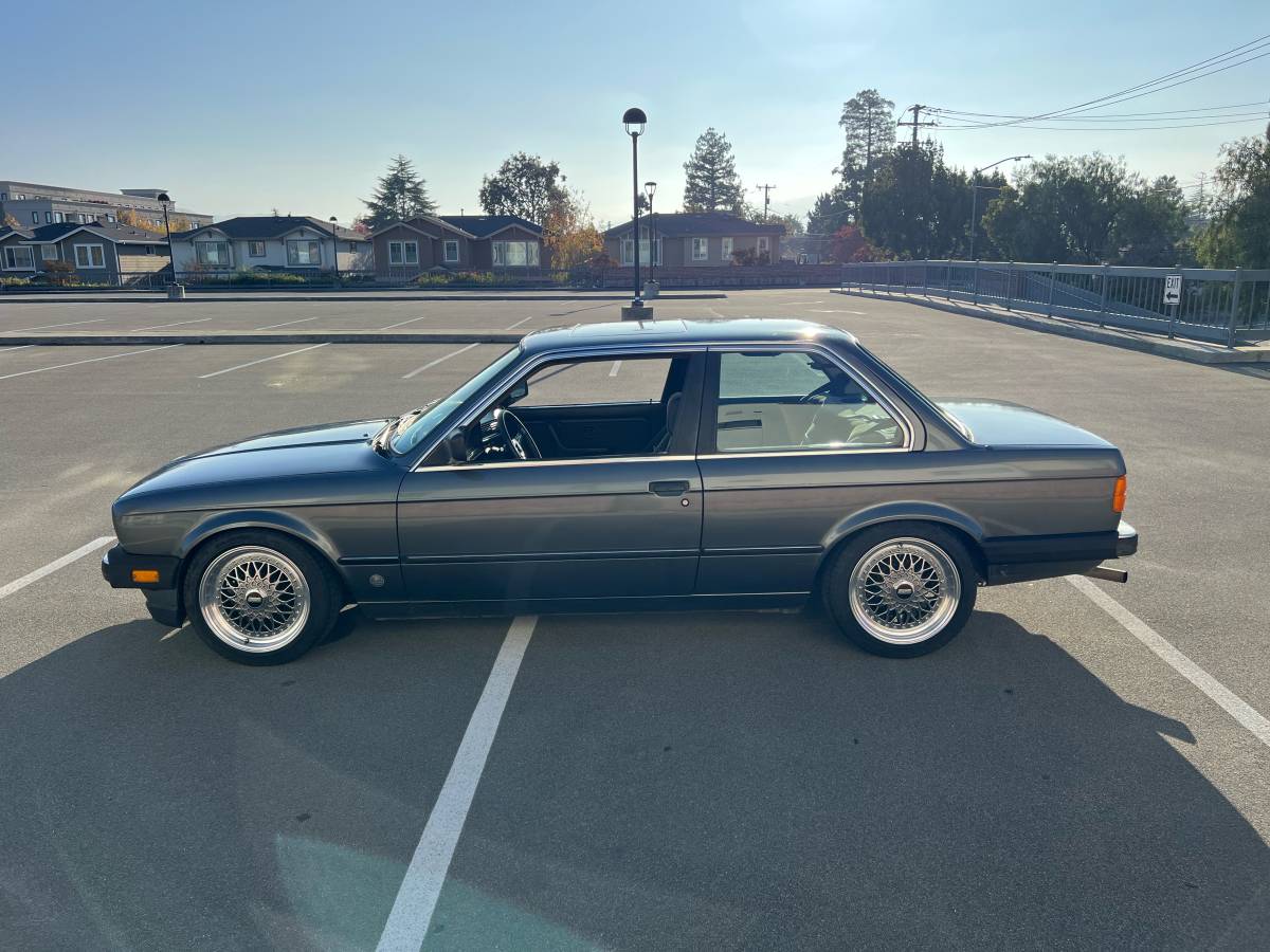 Bmw-3-series-1985-grey-8