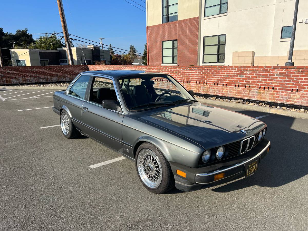 Bmw-3-series-1985-grey