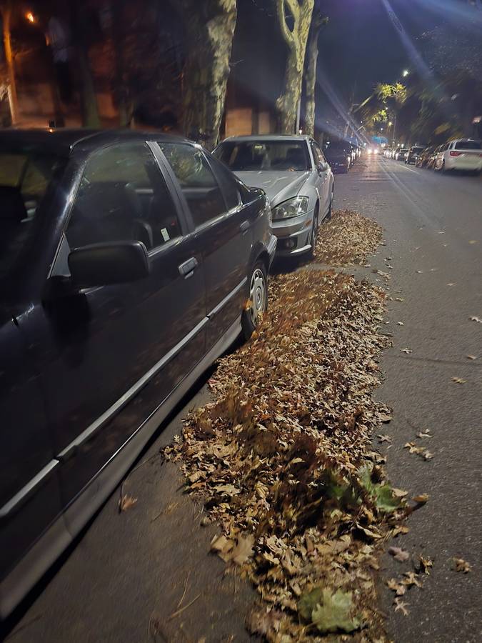 Bmw-318i-1992-black-2