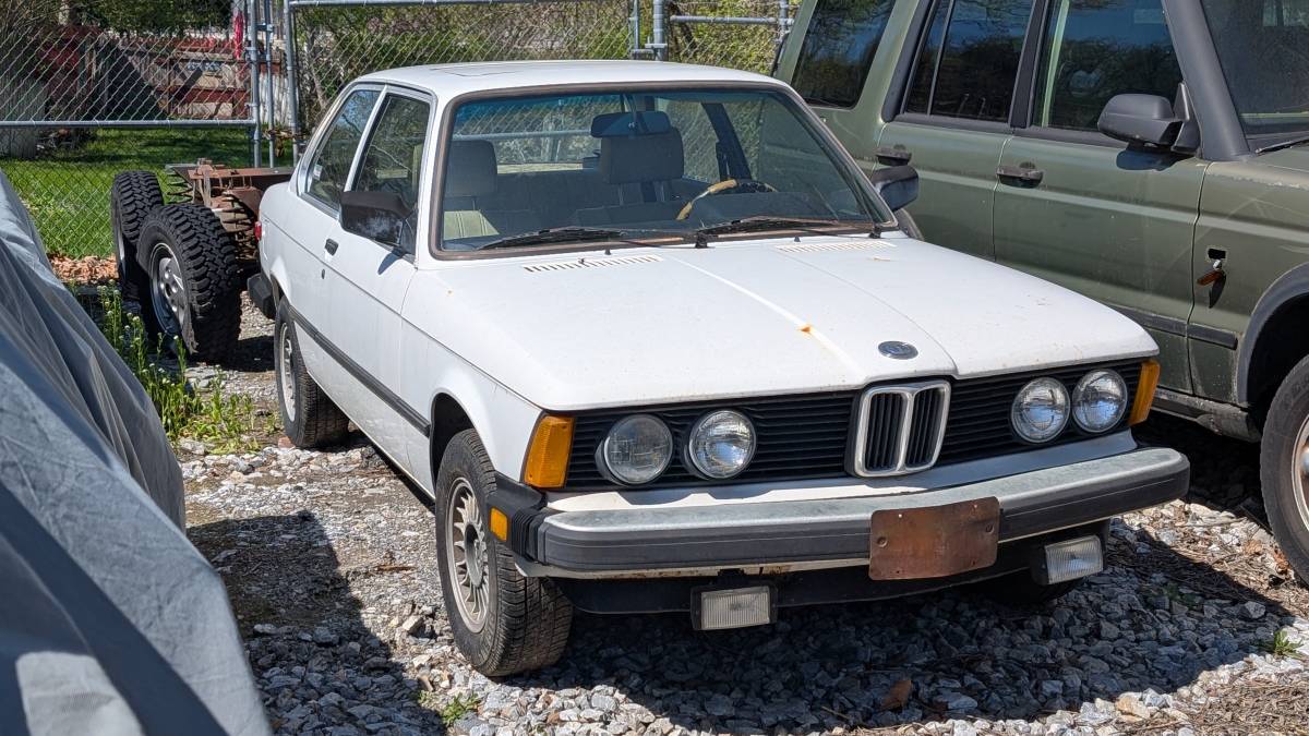 Bmw-320i-1982-1