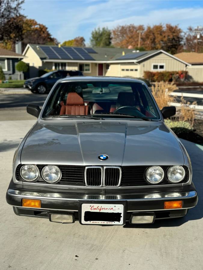 Bmw-325e-1984-grey-1